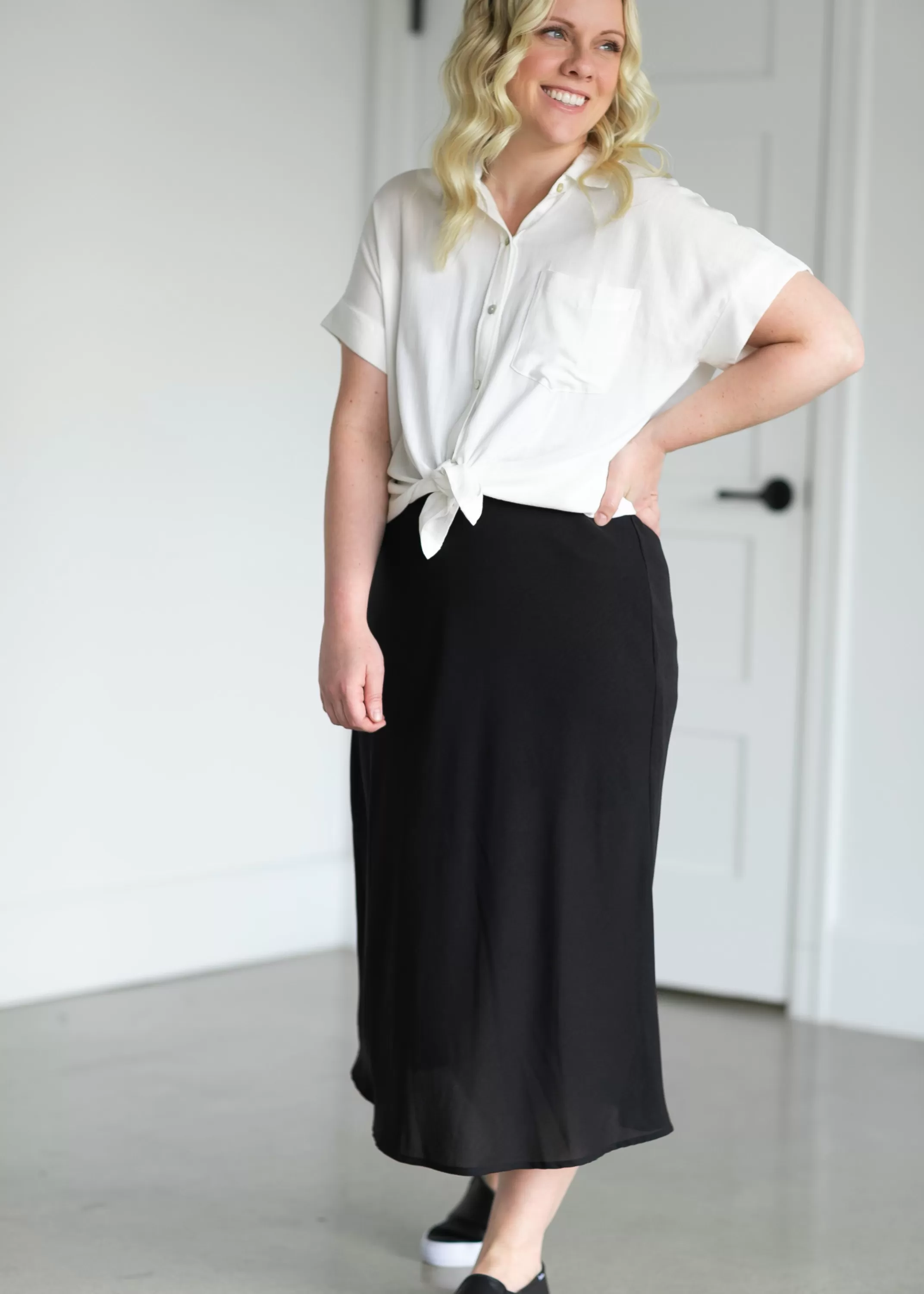 New A-Line Black Elastic Waist Midi Skirt Women Maternity Friendly