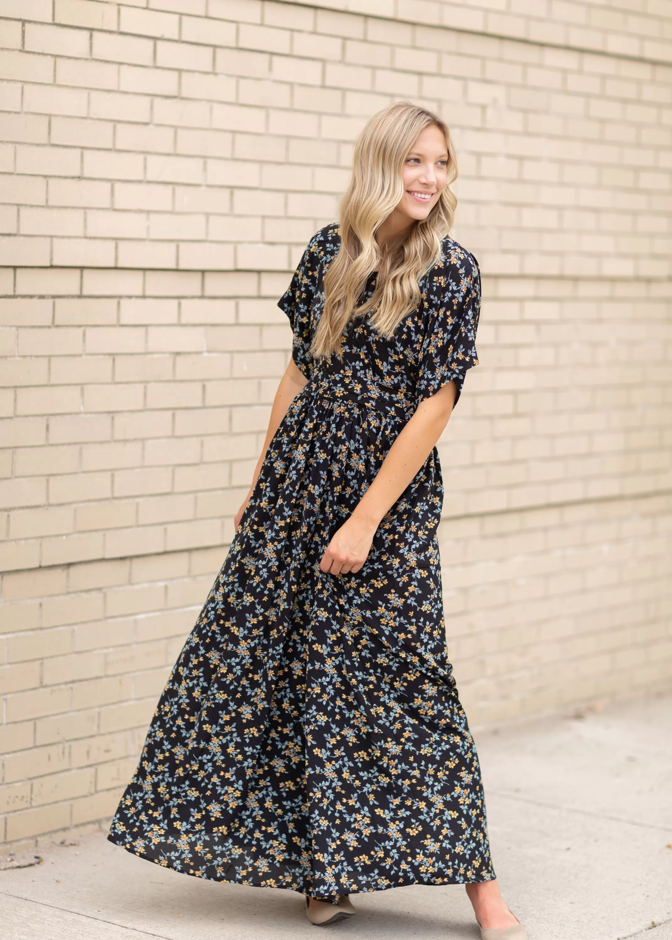 Hot Black Floral V-Neck Maxi Dress Women Maxi Dresses