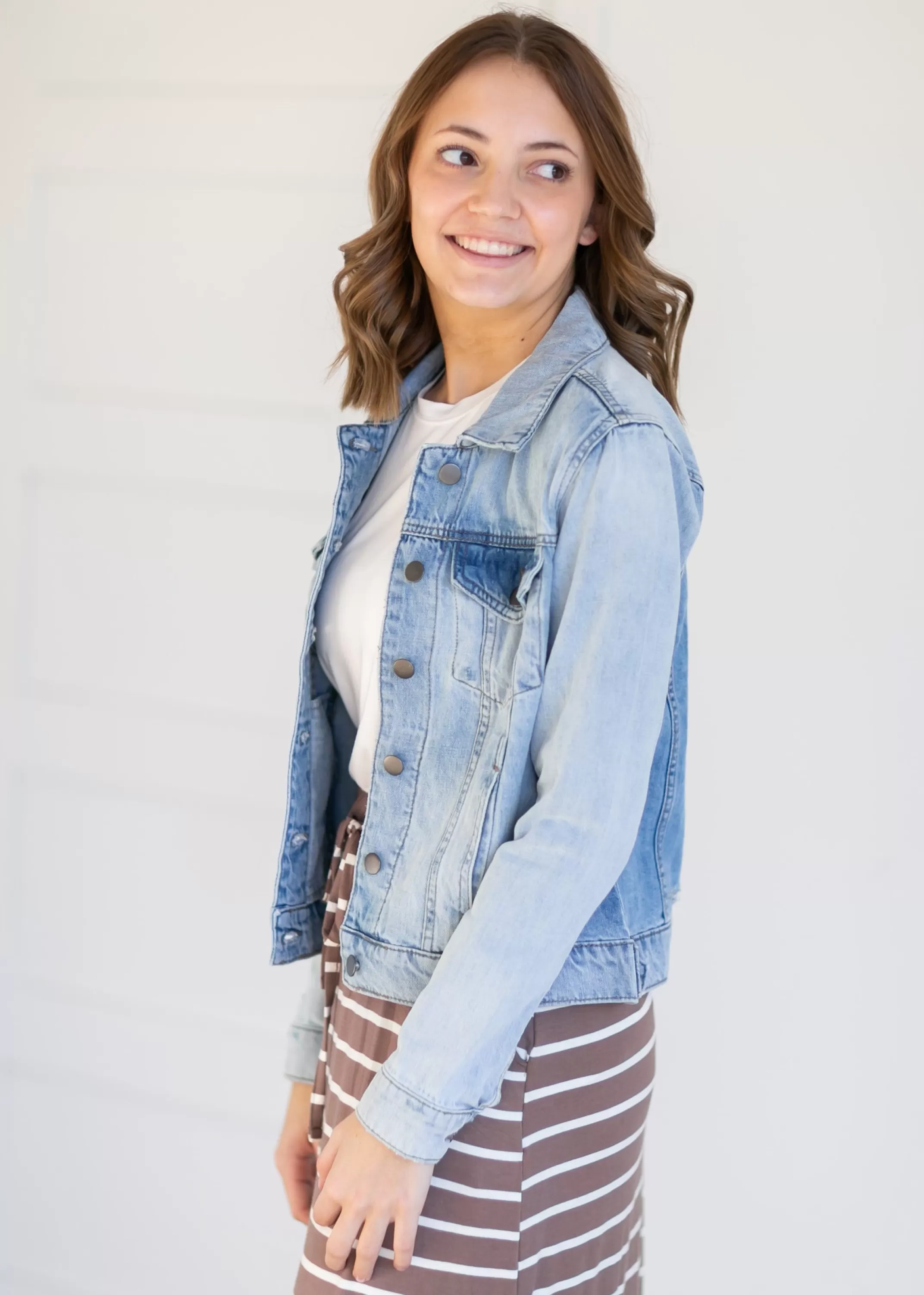 Shop Julia Light Wash Jean Jacket Women Nursing Friendly