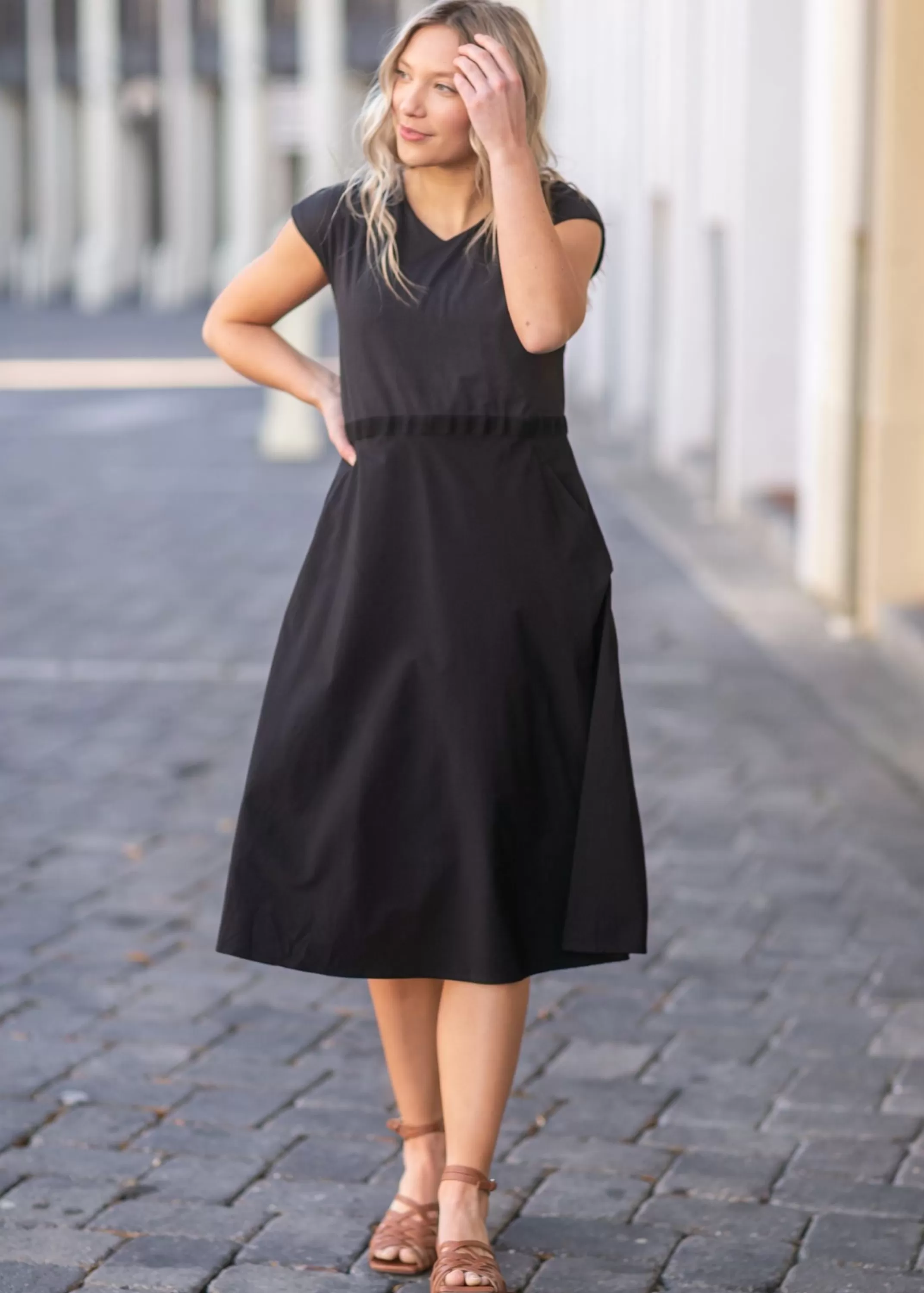 Best Sale Kate Cap Sleeve Black Midi Dress Women Plus Size