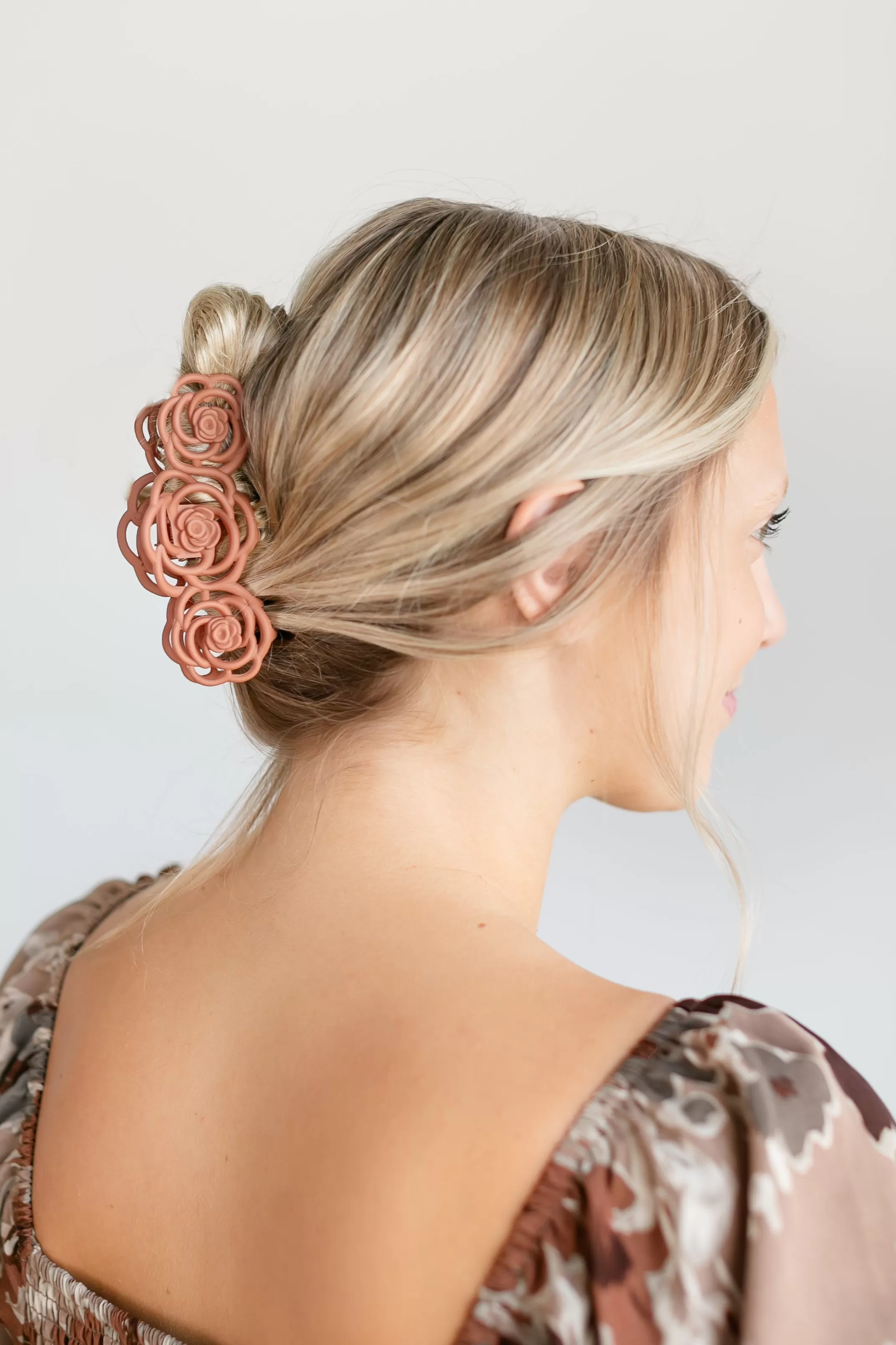 Shop Medium Size Claw Clips Women Accessories