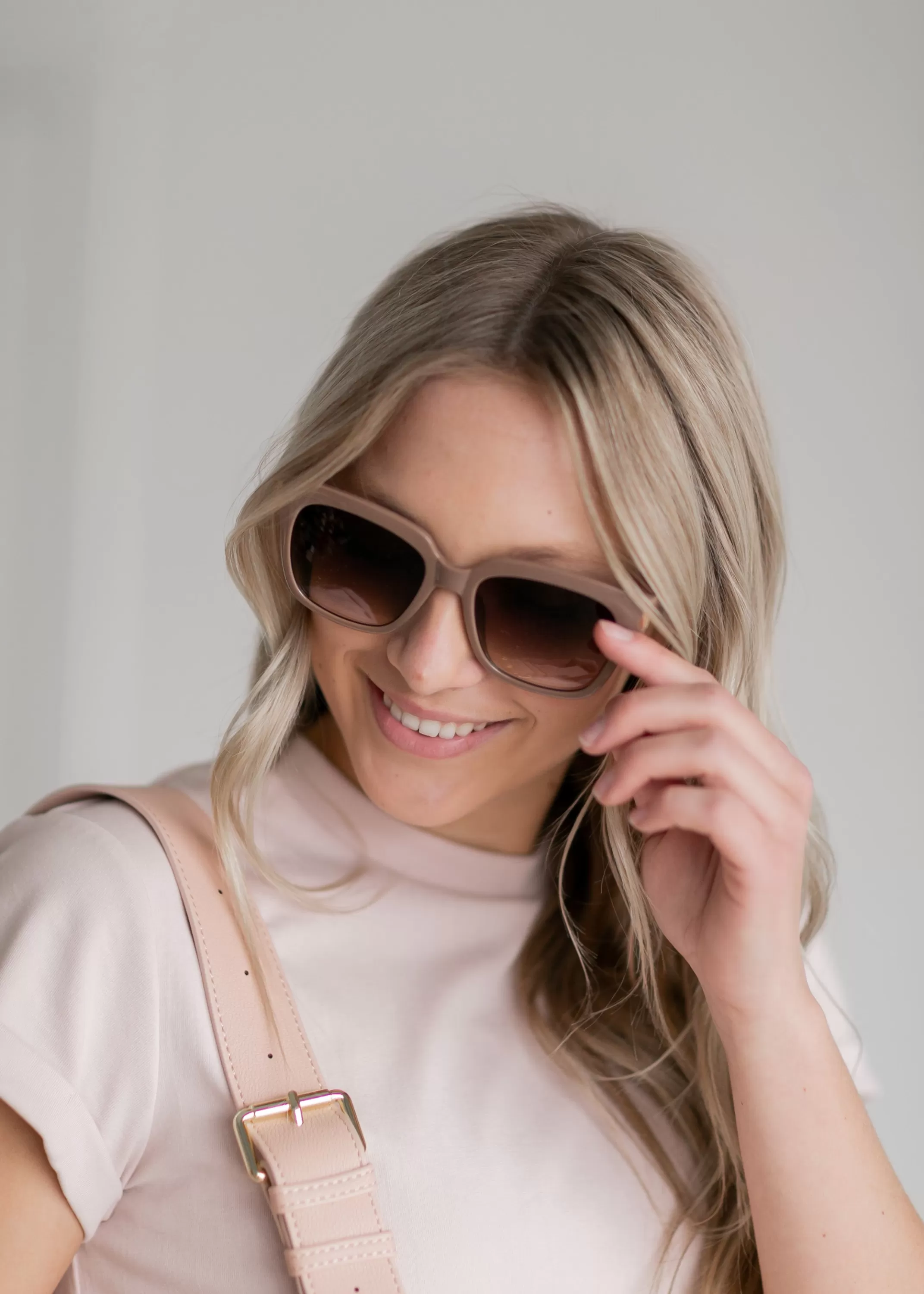 Clearance Roma Square Sunglasses Women Accessories