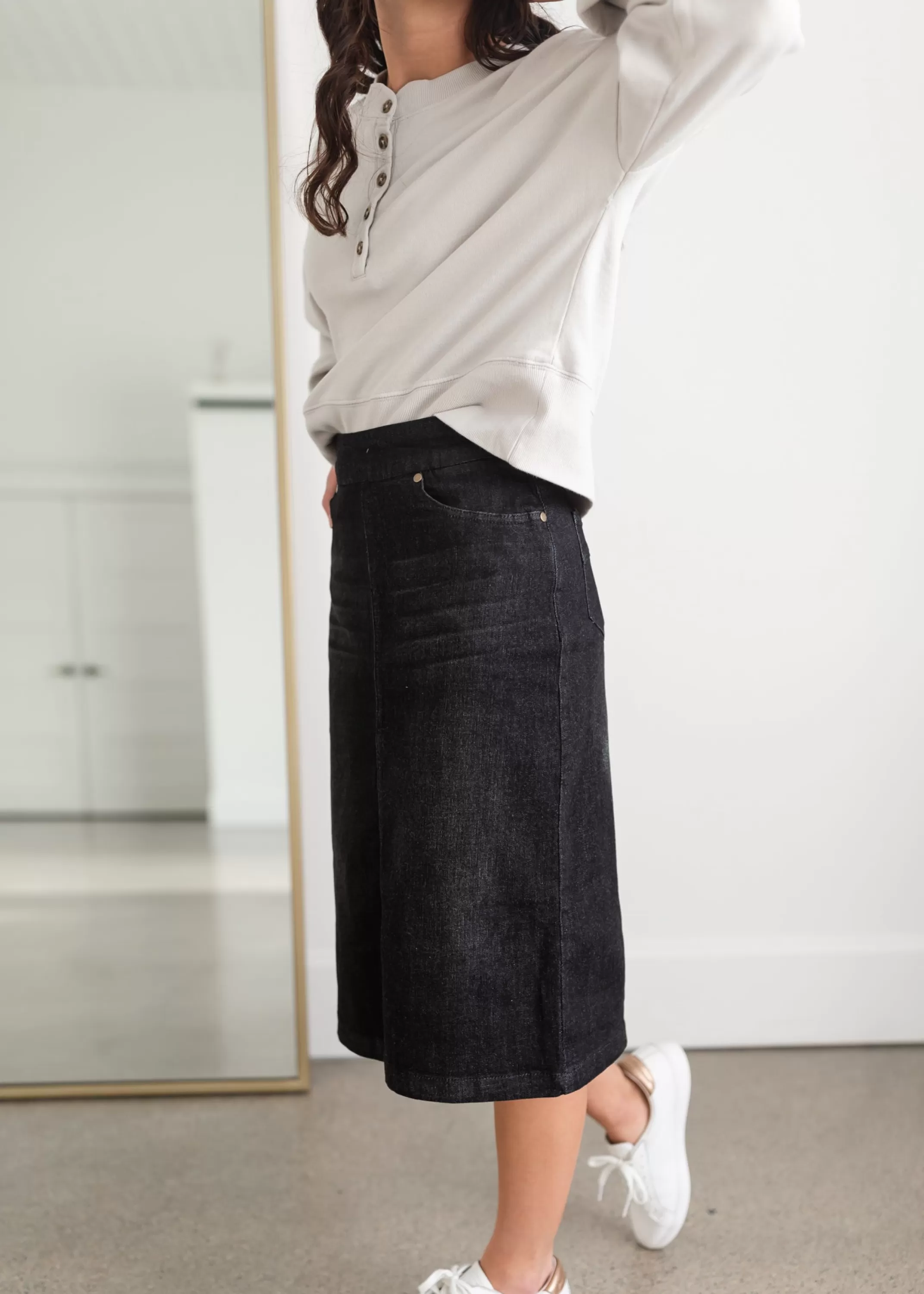 Discount Sandra Black Midi Skirt | Inherit Clothing Company Women Plus Size