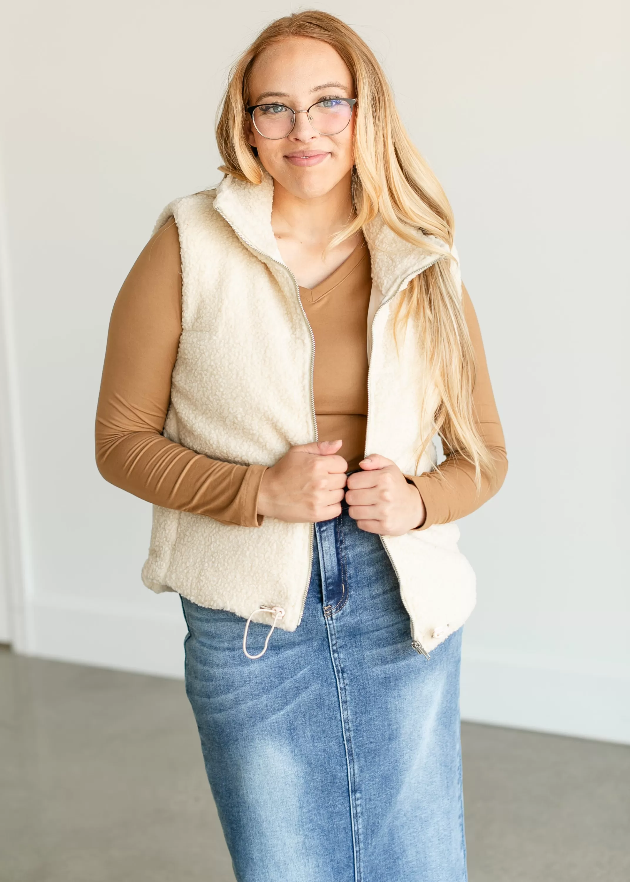Store Sherpa Full Zip Puffer Vest Women Sleeveless