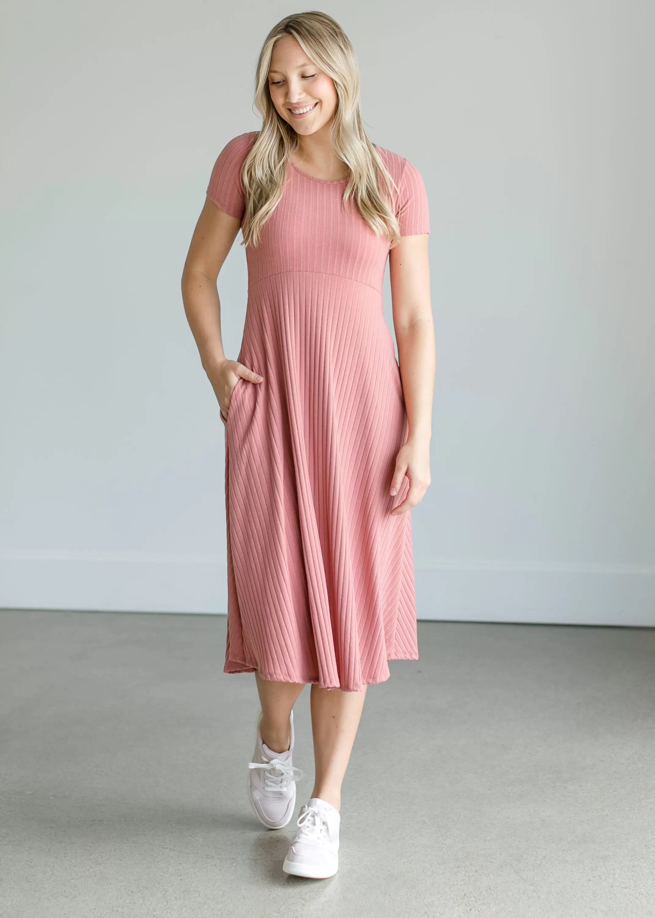 Fashion Short Sleeve Ribbed A-Line Midi Dress Women Maternity Friendly