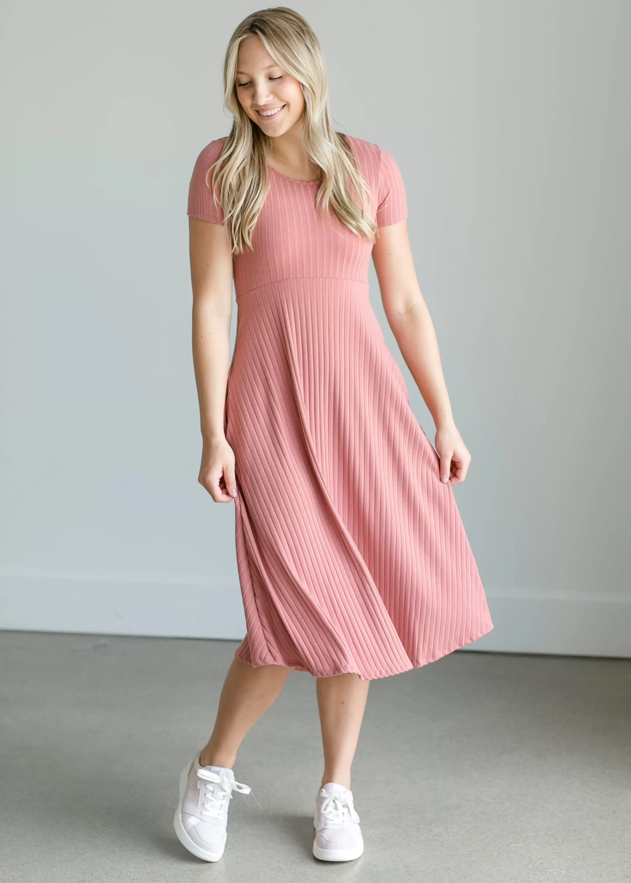 Fashion Short Sleeve Ribbed A-Line Midi Dress Women Maternity Friendly