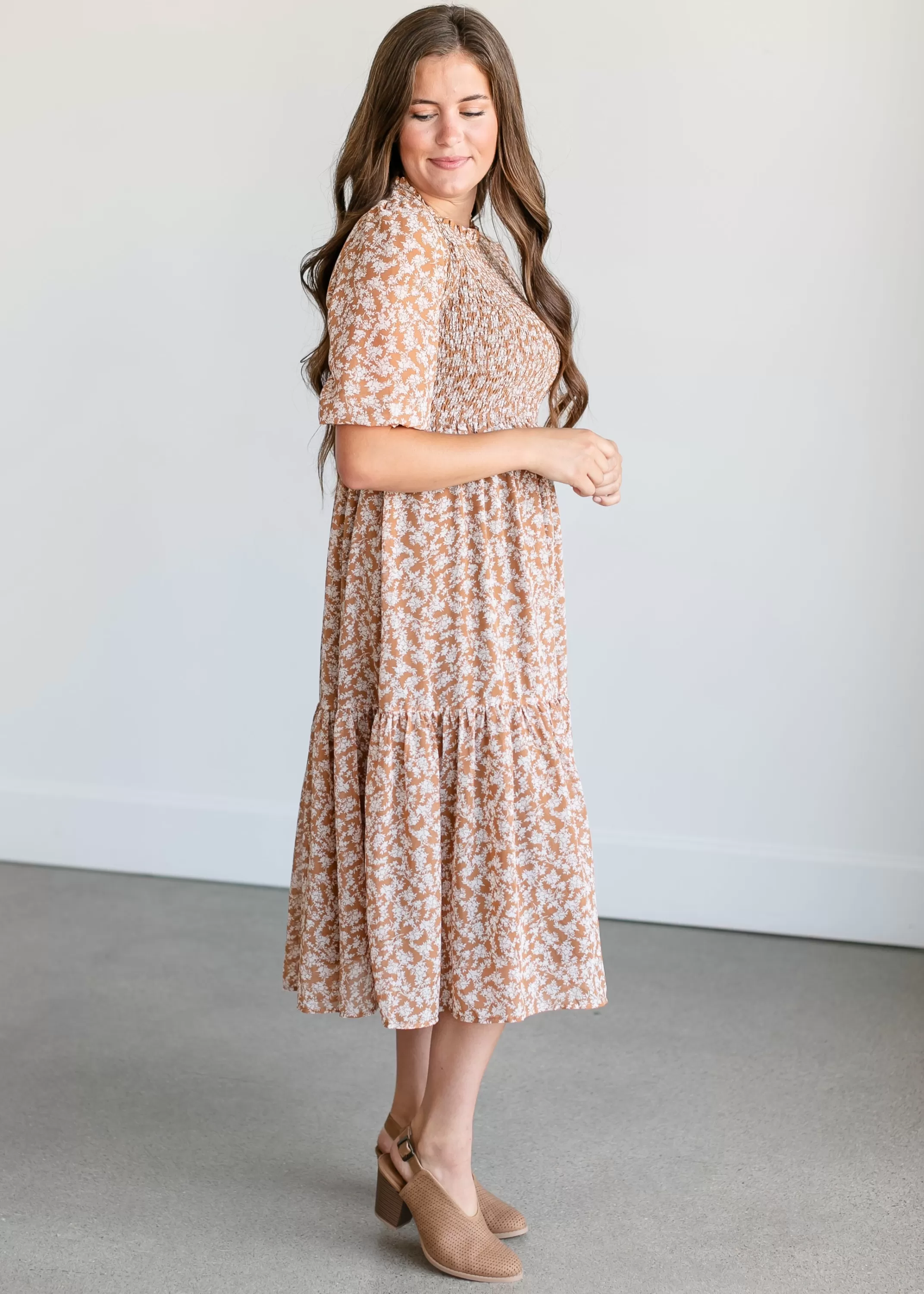 Discount Smocked 3/4 Sleeve Floral Midi Dress Women Maternity Friendly