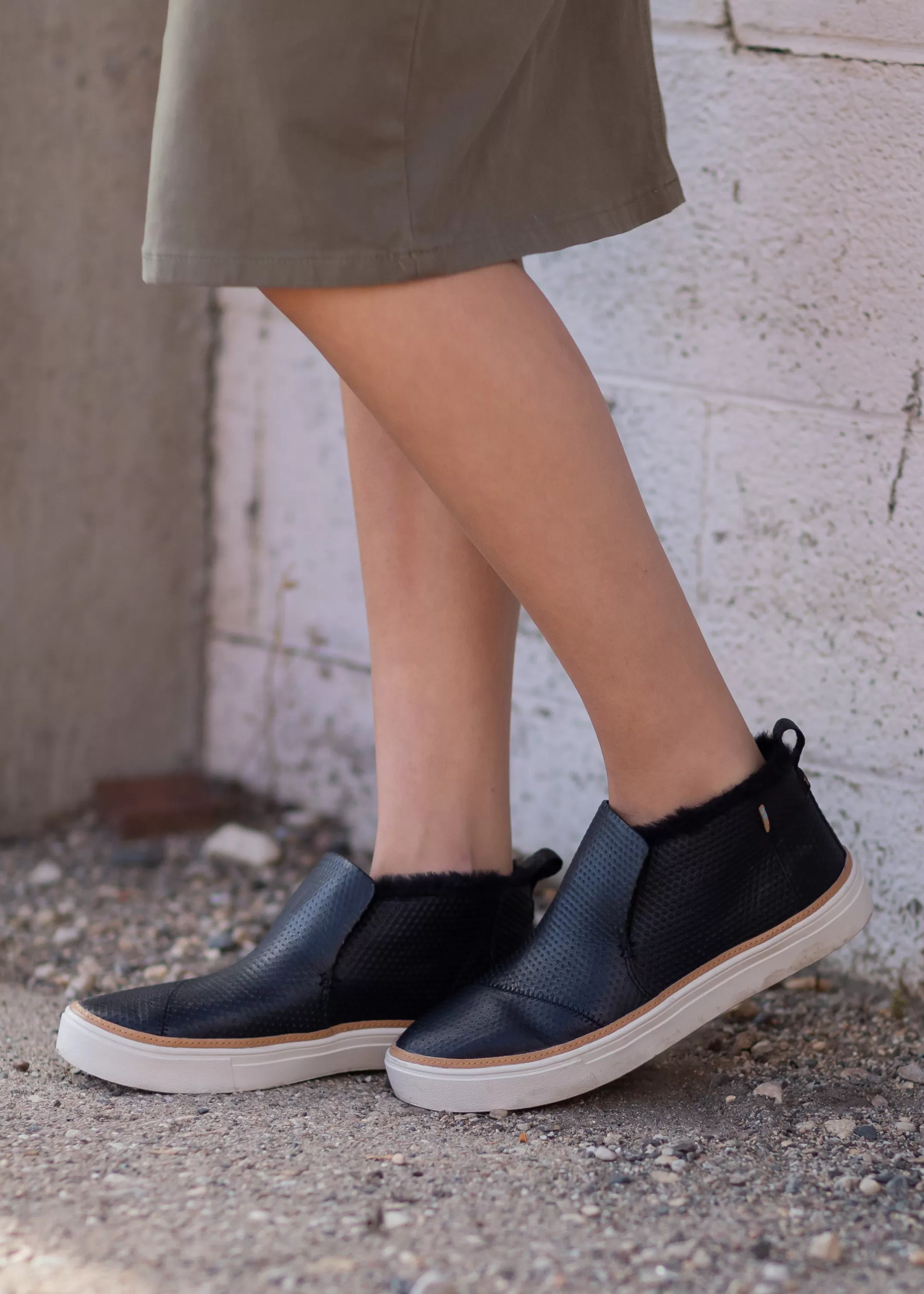 Clearance ® Paxton Black Slip Ons Women Shoes